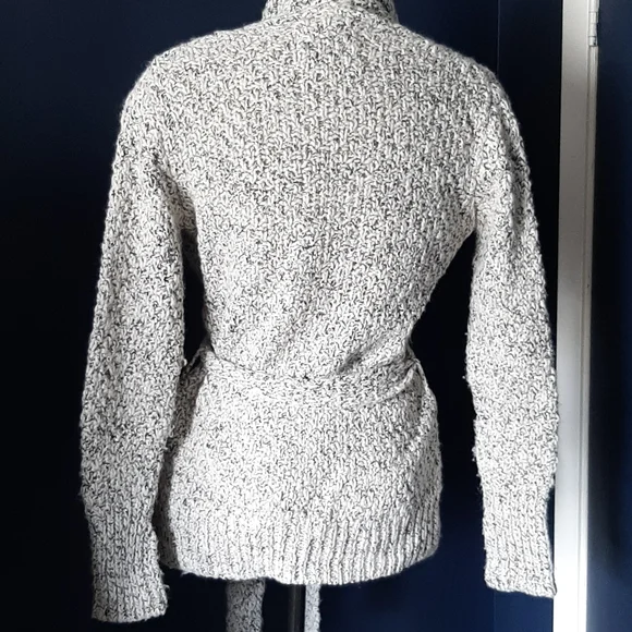 Maison and scotch sweater size small - Picture 2 of 4